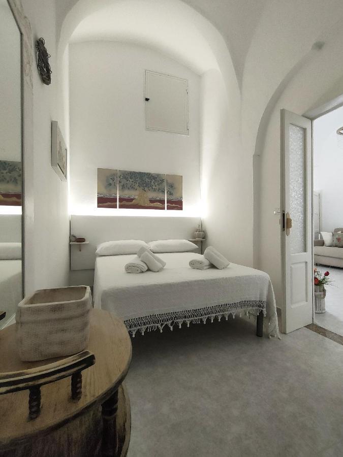 Colori D'Artista Apartment Ostuni Bagian luar foto